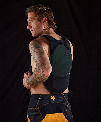 Ken Roczen wearing a Fox MX chest protector