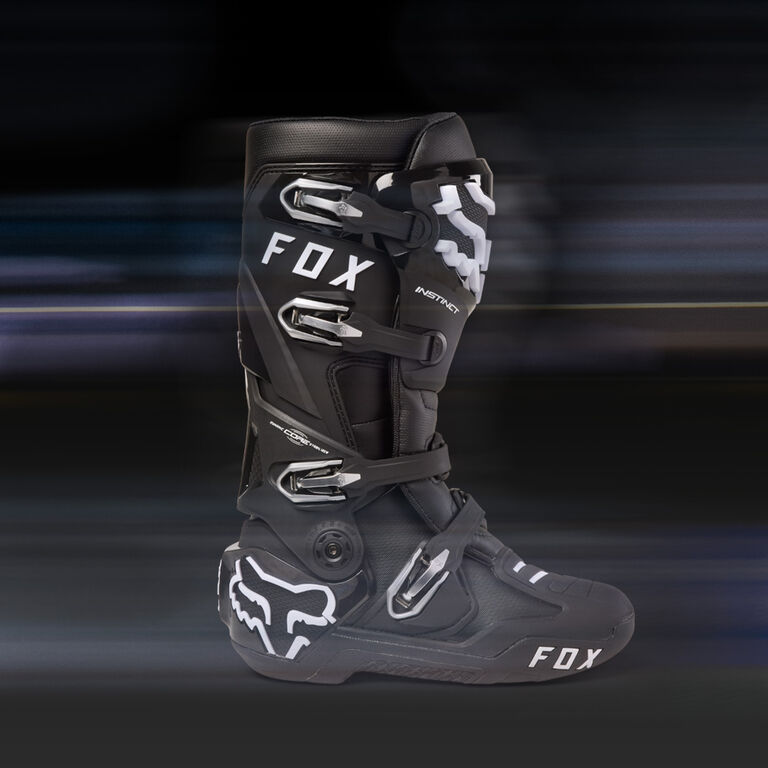 Instant step-in comfort and a more precise fit. 