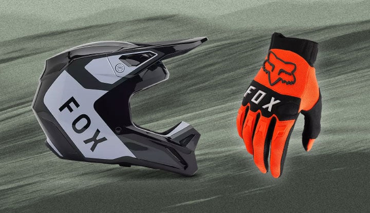 30% Off Moto Helmets + Free Gloves